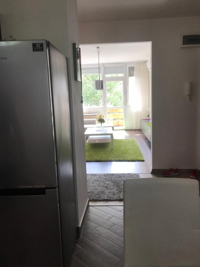 Greatforest Rosehill 1 Apartman Debrecen Exteriör bild