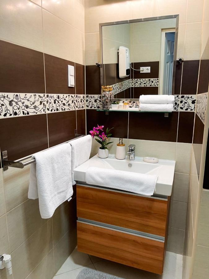 Greatforest Rosehill 1 Apartman Debrecen Exteriör bild