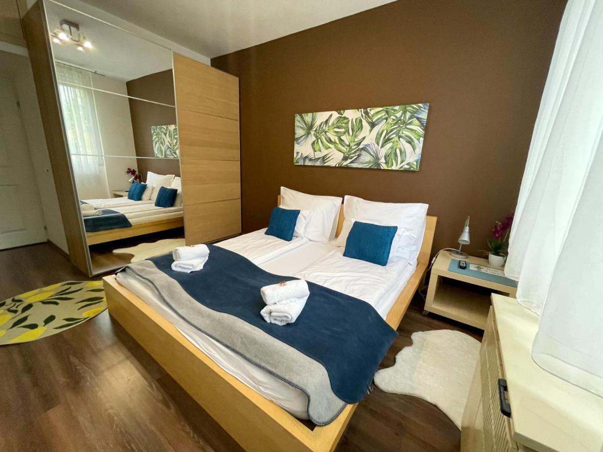 Greatforest Rosehill 1 Apartman Debrecen Exteriör bild